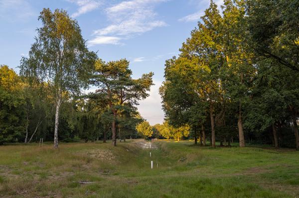 Opgedroogd waterwinkanaal