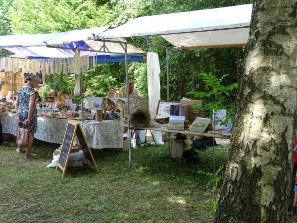 kraampjes op landschapsfair