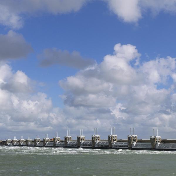 Top 10 mooiste plekken Zeeland - Oosterscheldekering Neeltje Jans