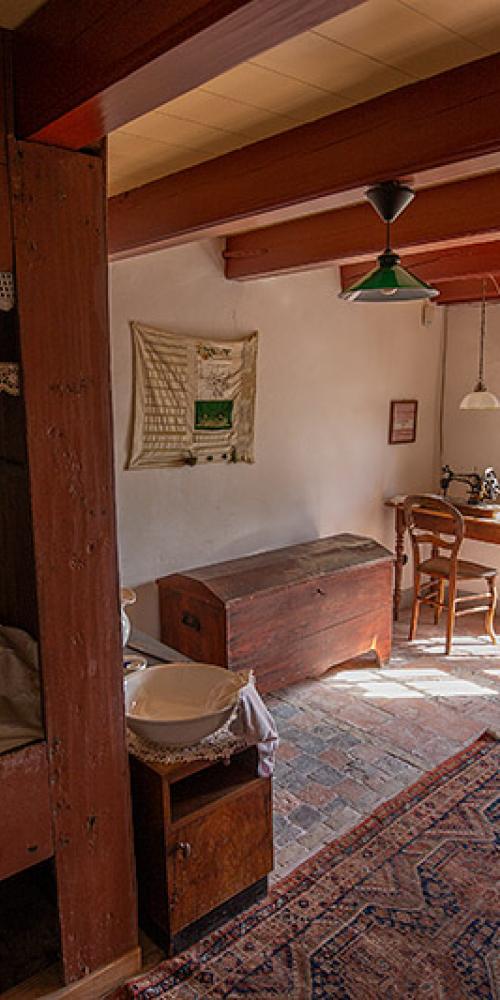Binnenkant Hoeve van der Meulen met bedstede