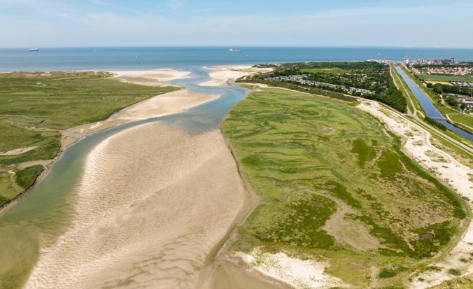 Wandelen in Zeeland, dronebeeld van Het Zwin